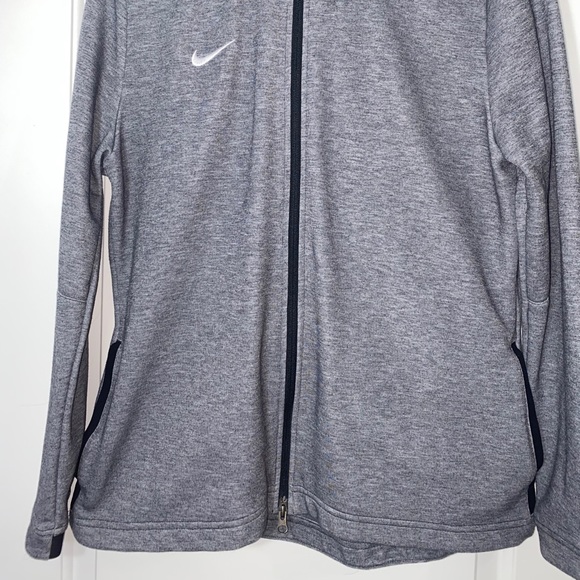 Nike Grey Jacket - Picture 2 of 13